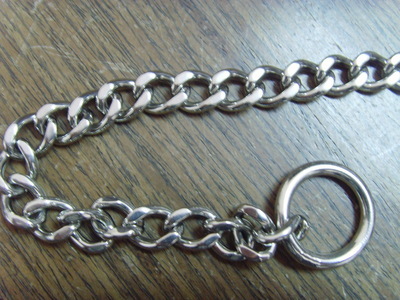 專(zhuān)業(yè)供應(yīng)各類(lèi)金屬吊鏈 連接品質(zhì)與美學(xué)的工業(yè)藝術(shù)品